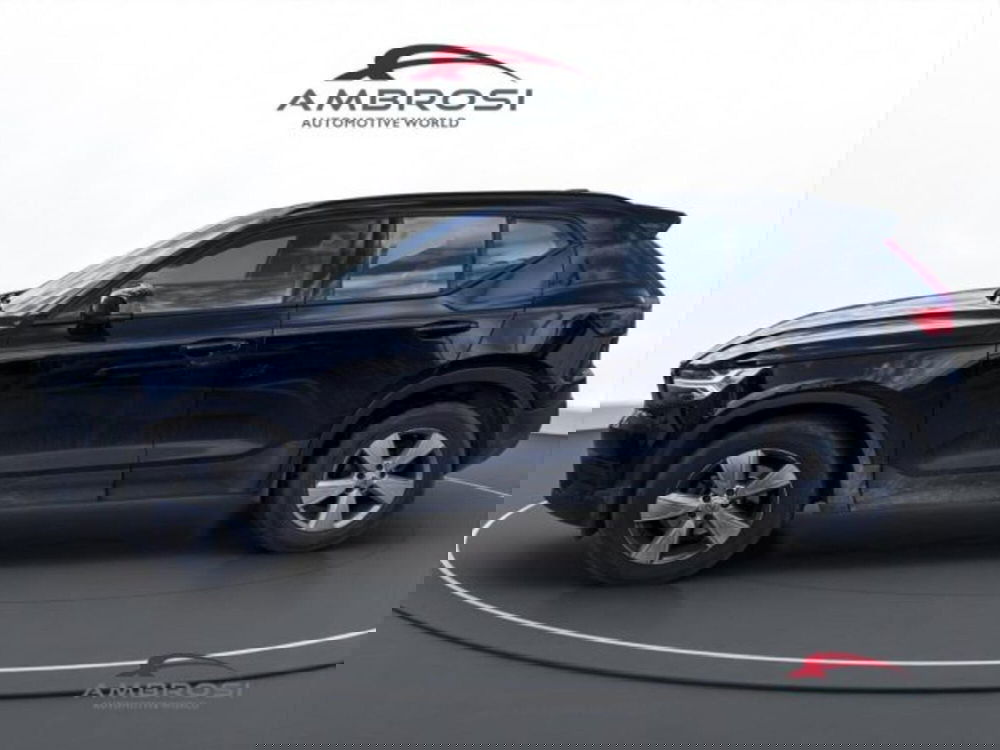 Volvo XC40 usata a Perugia (6)