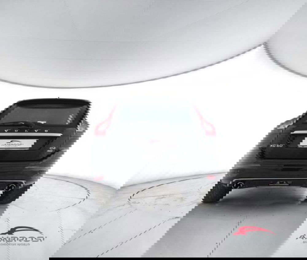 Volvo XC60 usata a Perugia (6)