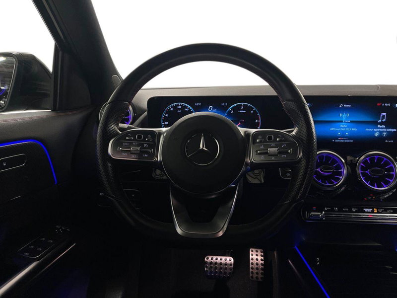 Mercedes-Benz GLA SUV usata a Milano (11)