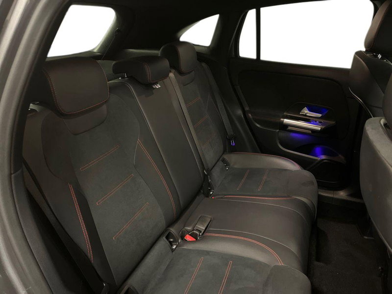 Mercedes-Benz GLA SUV usata a Milano (16)