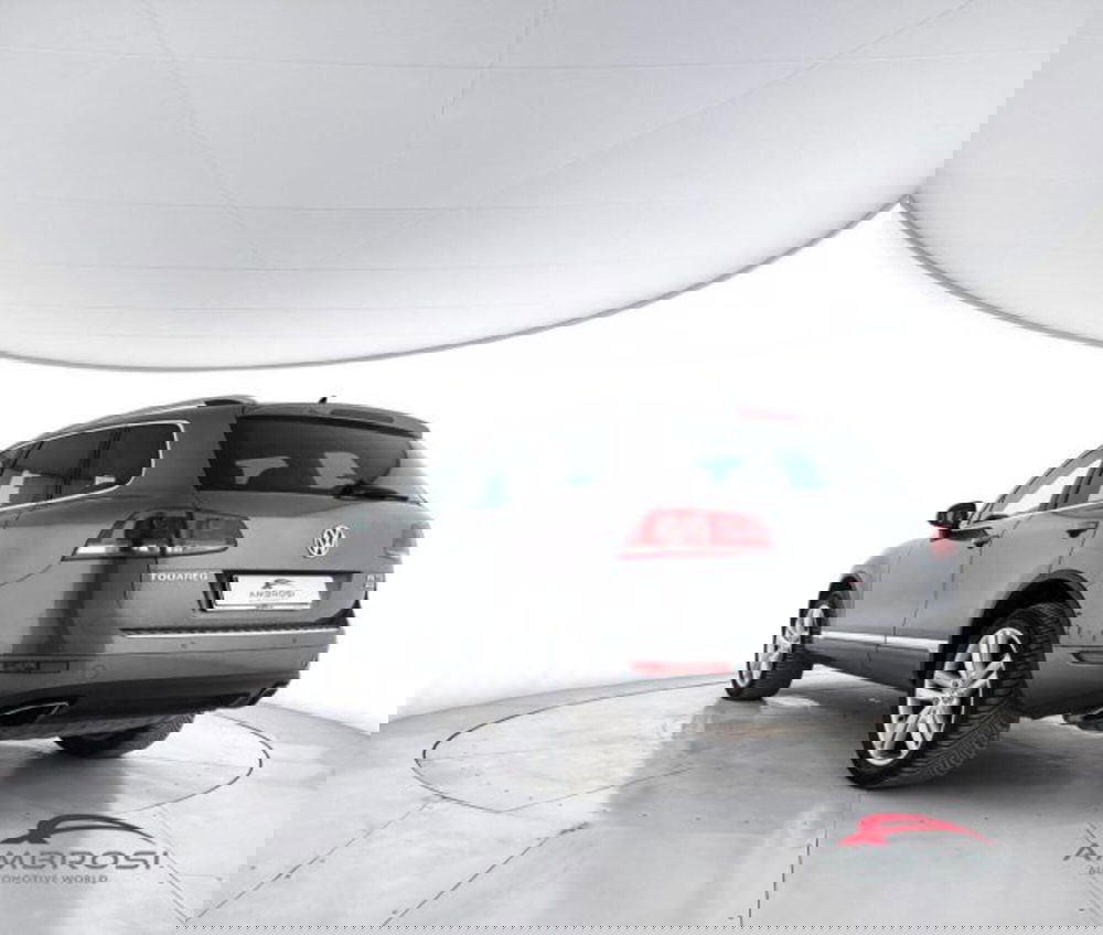 Volkswagen Touareg usata a Perugia (4)