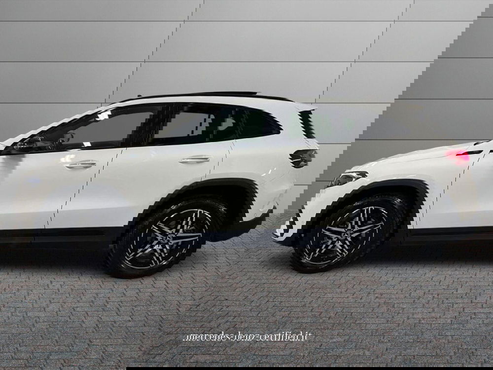 Mercedes-Benz EQA usata a Macerata (2)