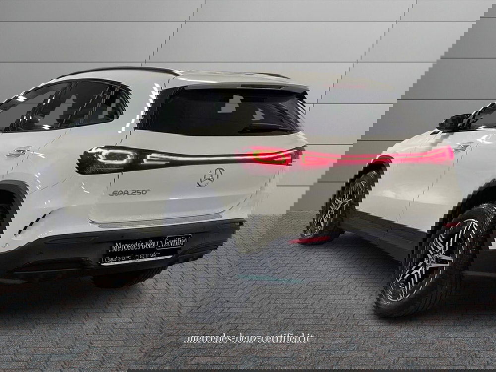 Mercedes-Benz EQA usata a Macerata (3)