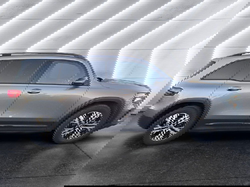 Mercedes-Benz GLB usata a Salerno (4)