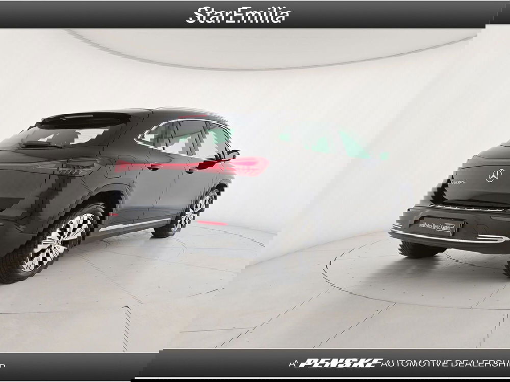 Mercedes-Benz EQA usata a Bologna (5)