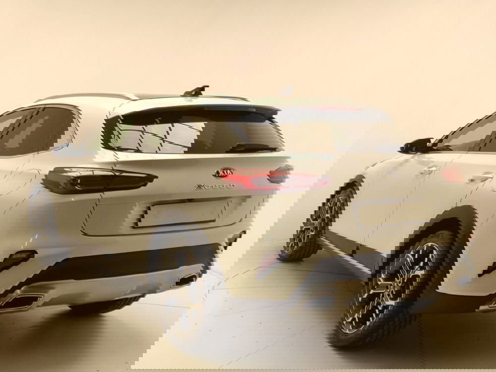 Kia XCeed usata a Avellino (6)