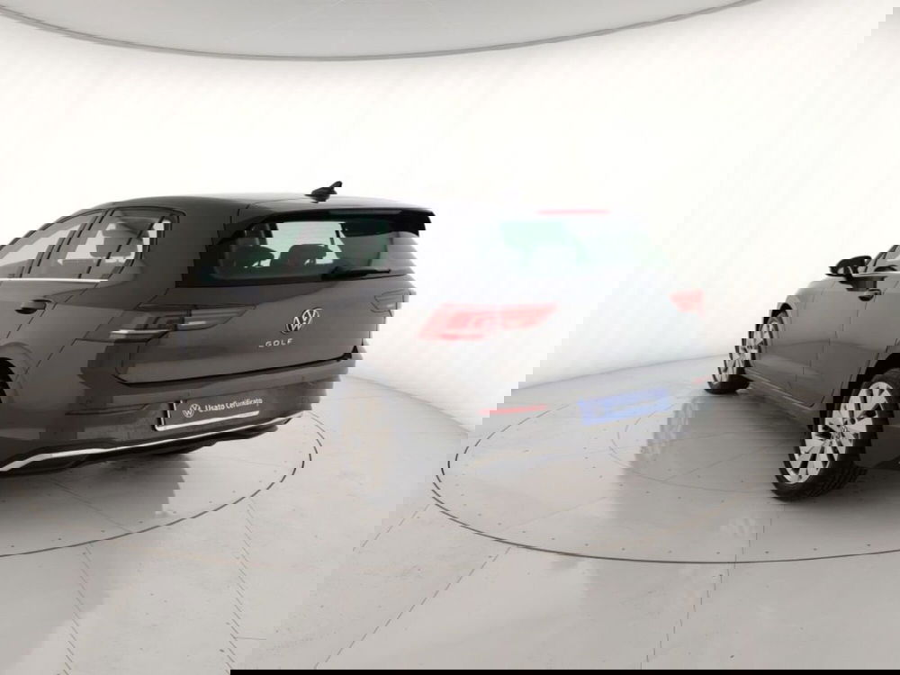 Volkswagen Golf usata a Massa-Carrara (2)