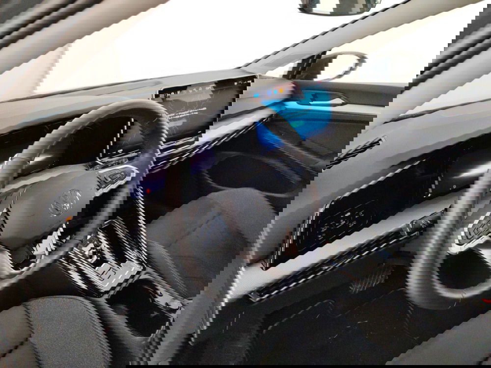 Volkswagen Golf usata a Massa-Carrara (8)