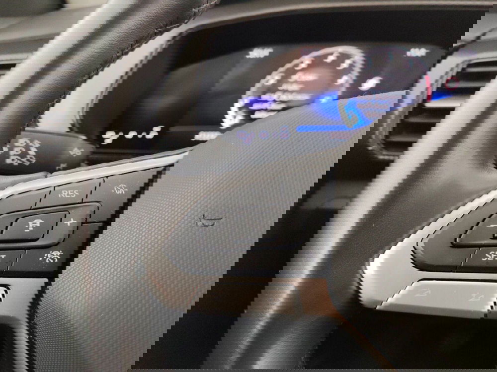 Volkswagen T-Cross usata a Massa-Carrara (14)