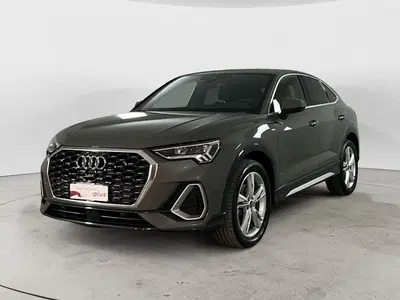 Audi Q3 Sportback 35 TDI quattro S tronic S line edition del 2025 usata a Pozzuoli