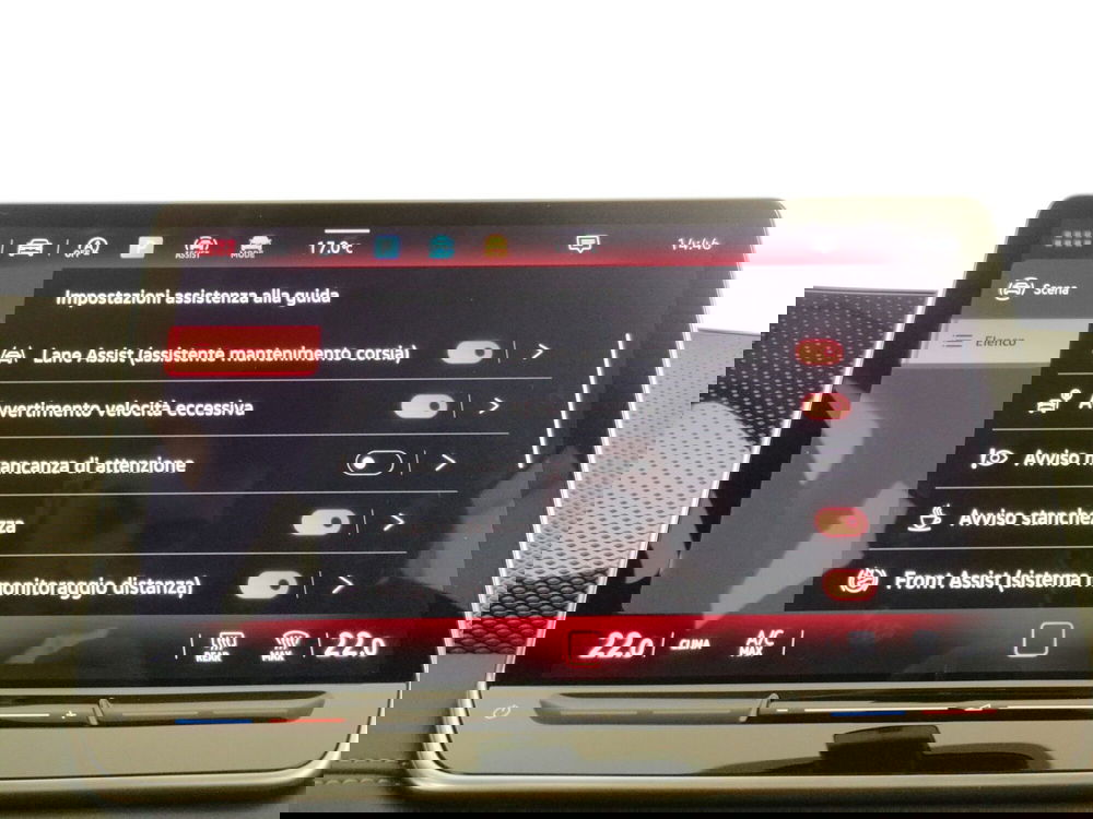 Volkswagen Tiguan usata a Napoli (16)