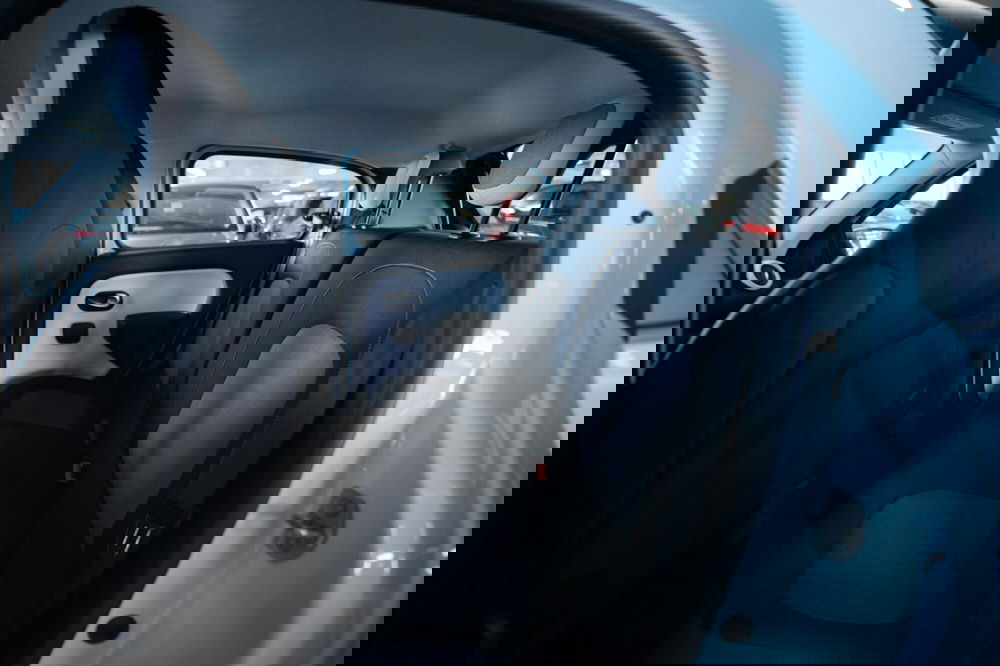 Renault Twingo usata a Torino (8)