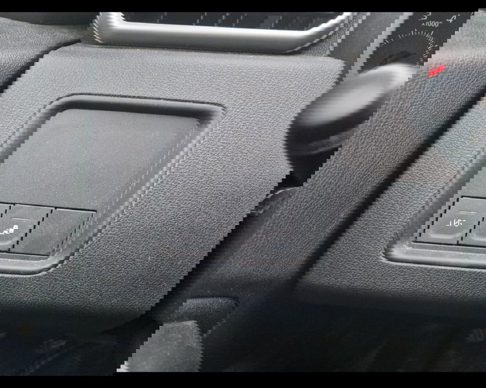 Dacia Duster usata a Ravenna (16)