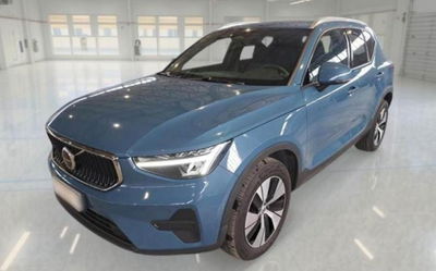 Volvo XC40 B3 automatico Core del 2022 usata a Pescara