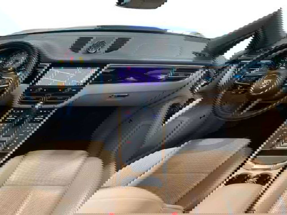 Porsche Macan usata a Pistoia (11)