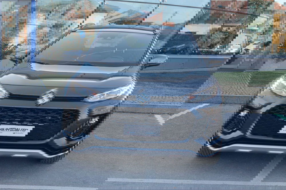 Suzuki Across usata a Cuneo (2)