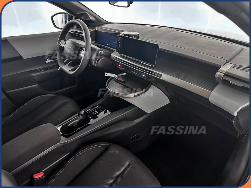 Lancia Ypsilon usata a Milano (12)