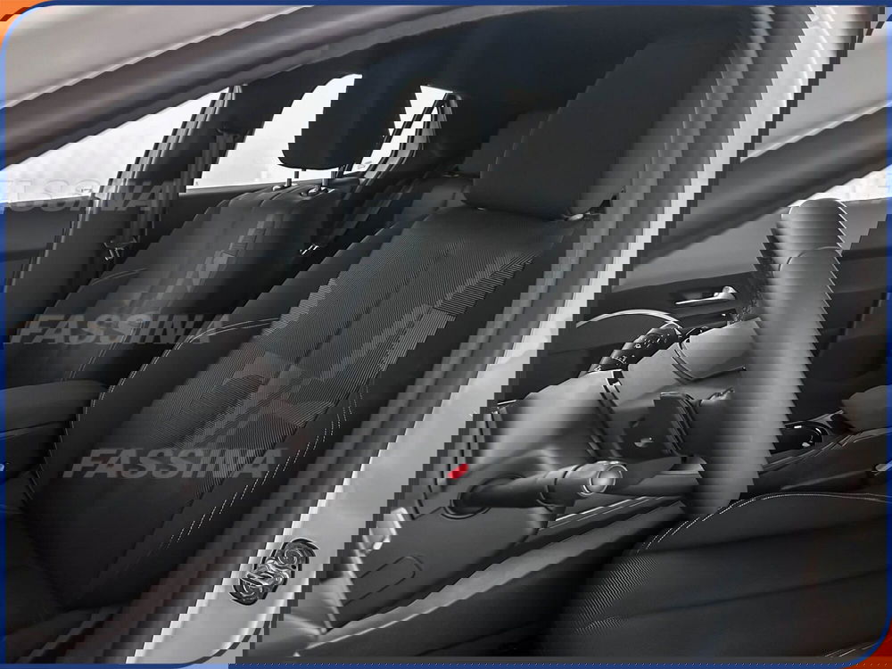 Lancia Ypsilon usata a Milano (8)