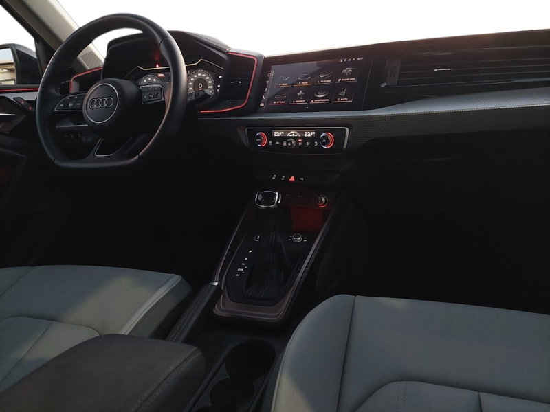 Audi A1 allstreet usata a Bari (4)