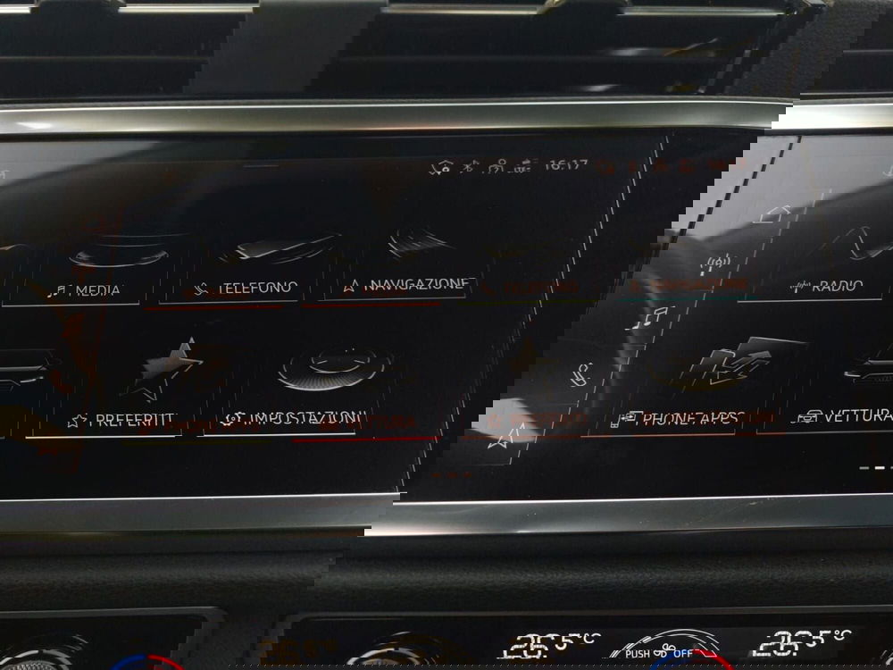 Audi Q3 Sportback usata a Bari (6)