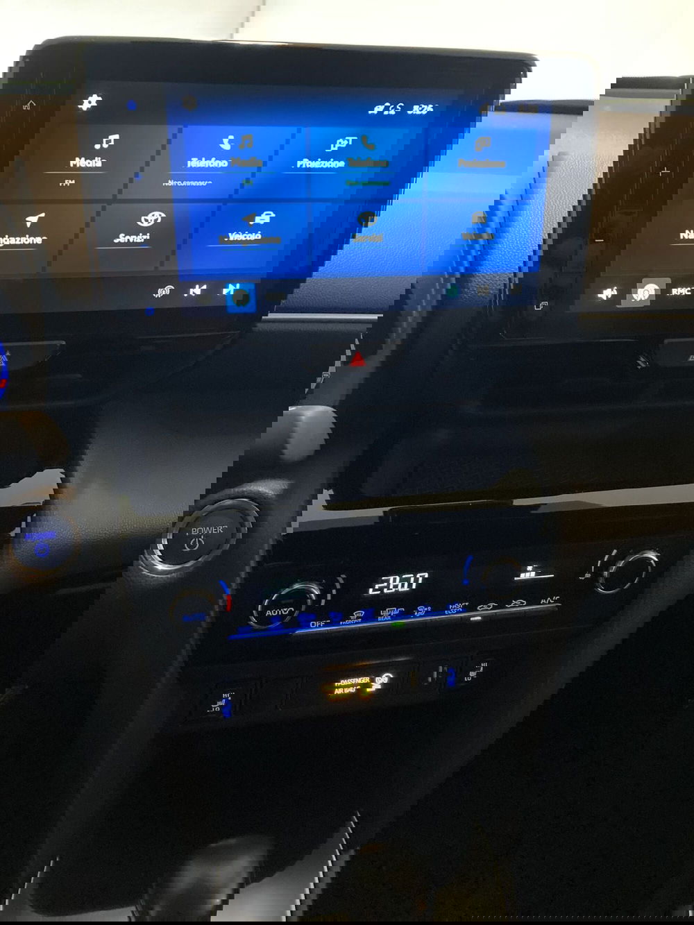 Toyota Yaris Cross usata a Barletta-Andria-Trani (13)