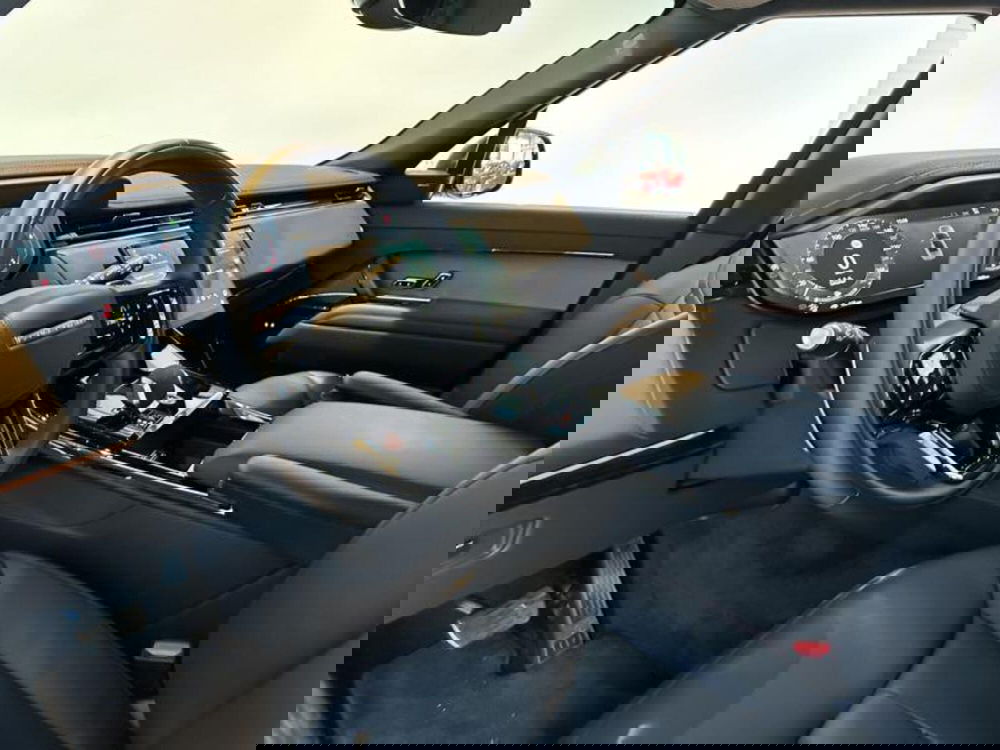 Land Rover Range Rover Sport usata a Venezia (9)