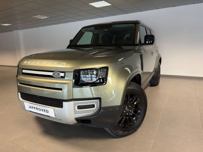 Land Rover Defender 110 3.0d i6 mhev X-Dynamic SE awd 200cv auto del 2023 usata a Alessandria