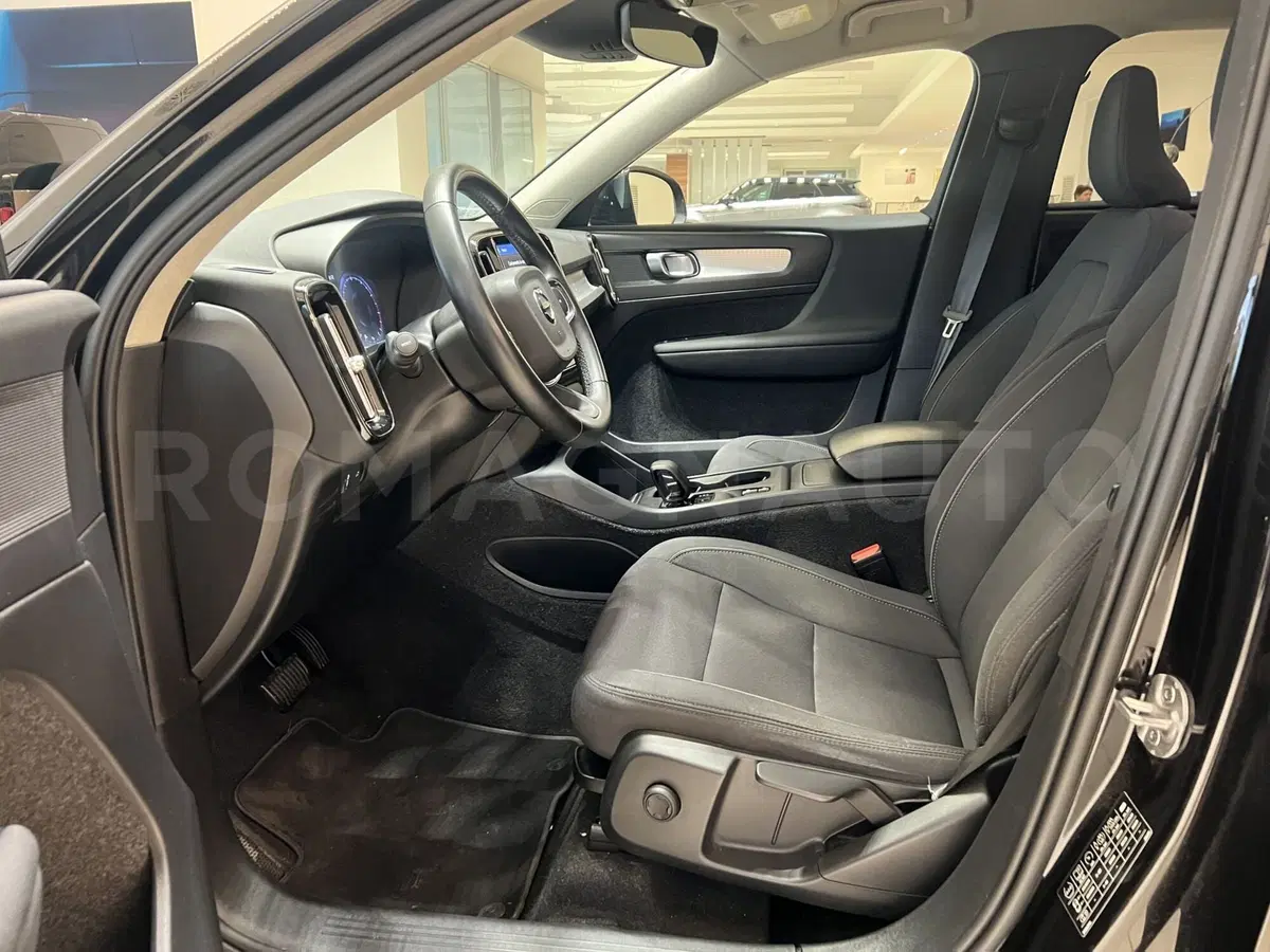 VOLVO Veicoli Commerciali XC40 usata a Forlì-Cesena (16)