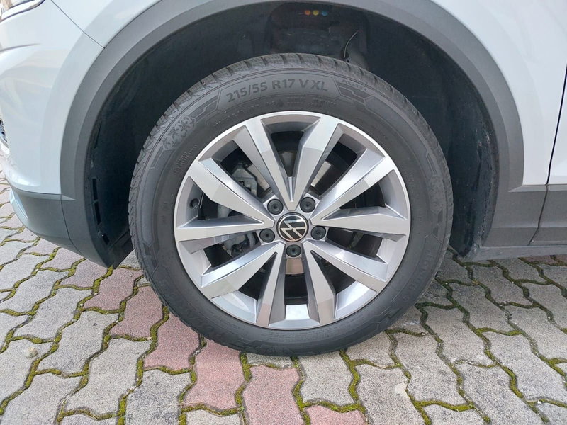 Volkswagen T-Roc usata a Pavia (14)