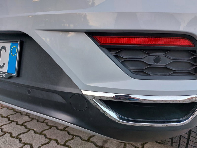 Volkswagen T-Roc usata a Pavia (15)