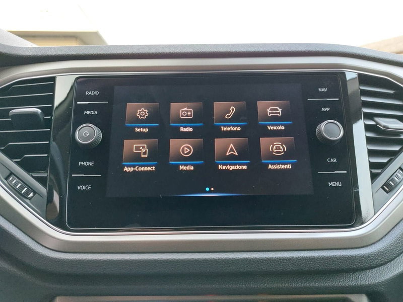 Volkswagen T-Roc usata a Pavia (9)