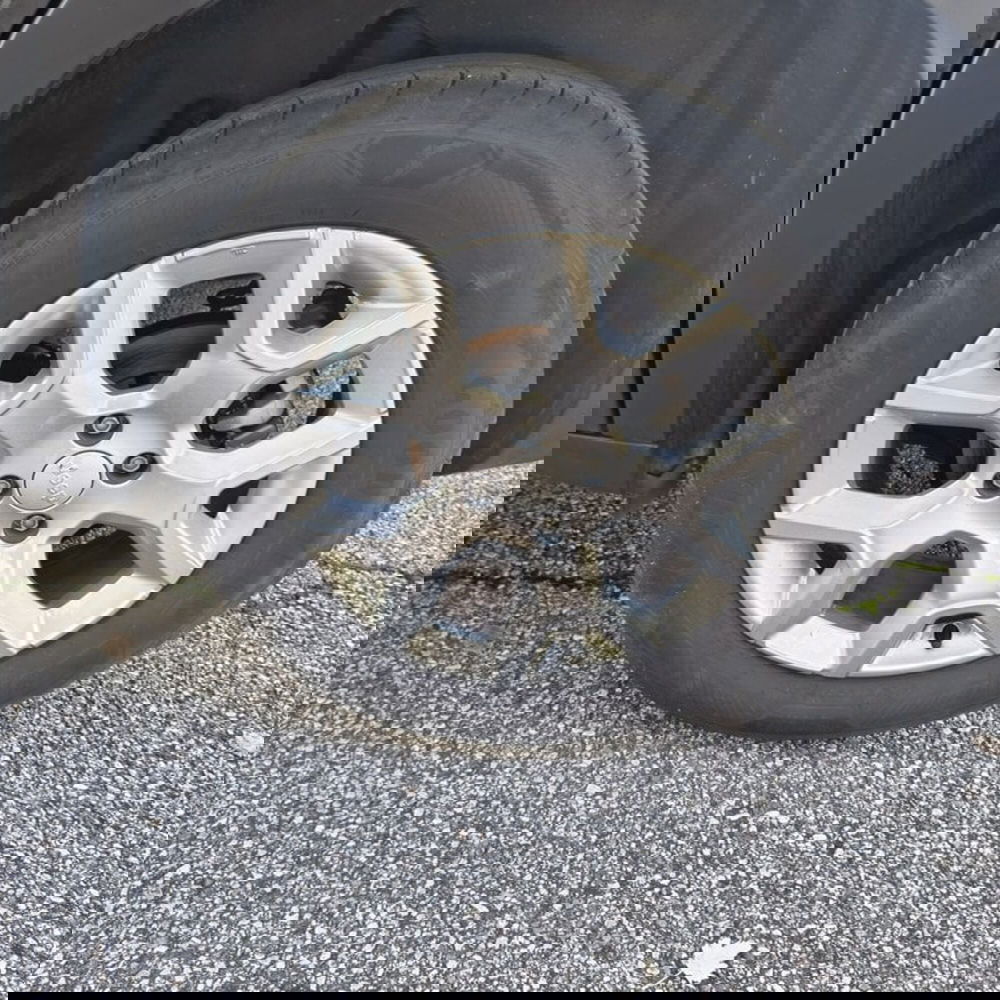 Jeep Avenger usata a Padova (9)