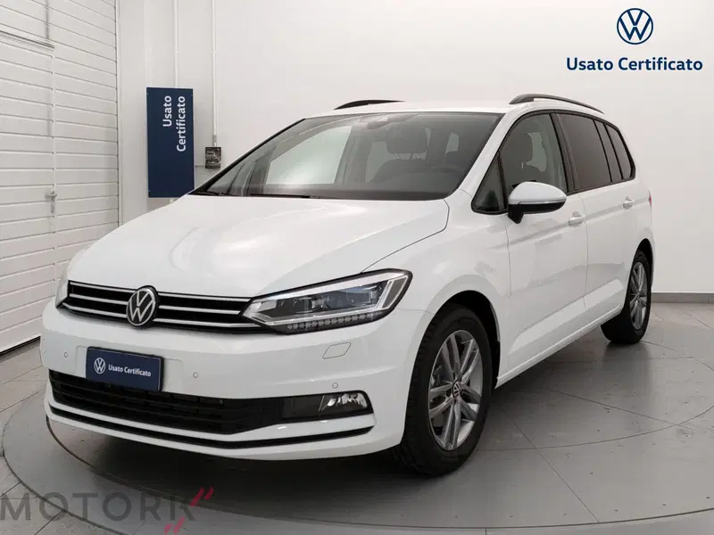 Volkswagen Touran nuova a Varese