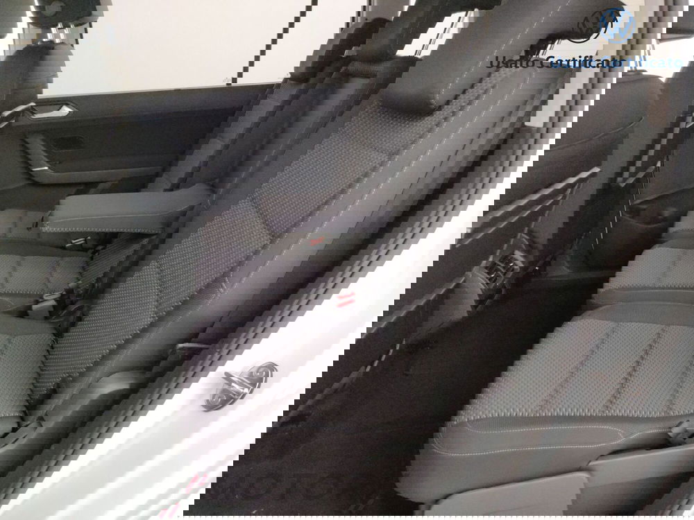 Volkswagen Touran nuova a Varese (10)