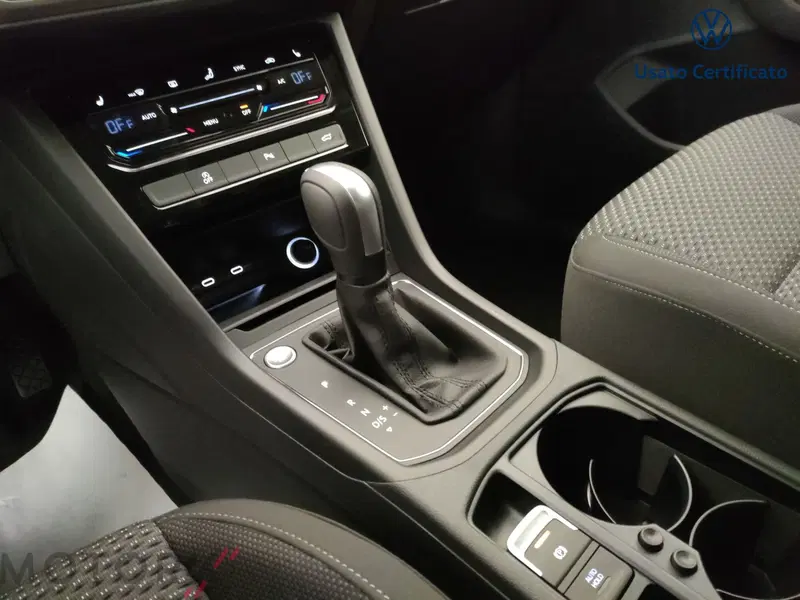 Volkswagen Touran nuova a Varese (14)