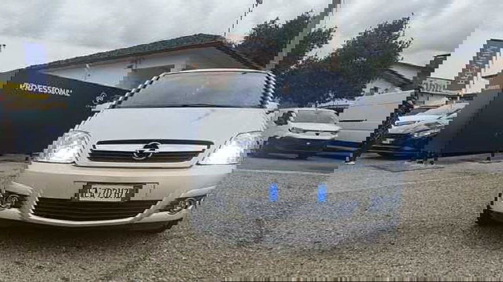 Opel Meriva usata a Firenze (14)