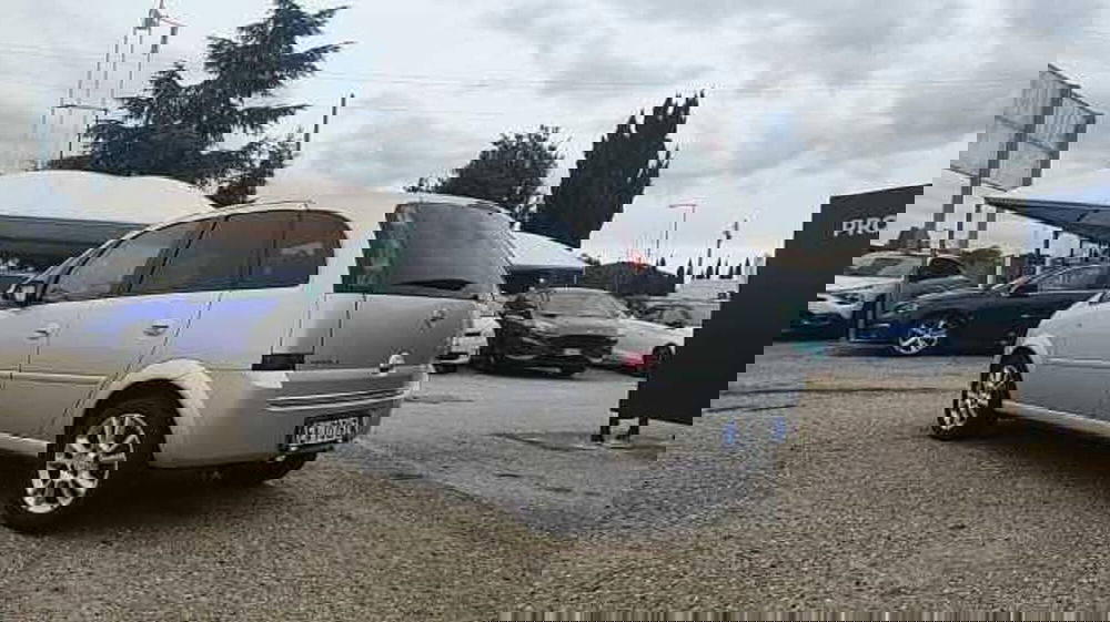 Opel Meriva usata a Firenze (6)