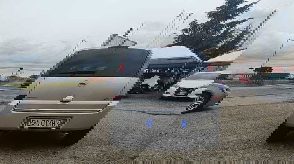 Opel Meriva usata a Firenze (7)