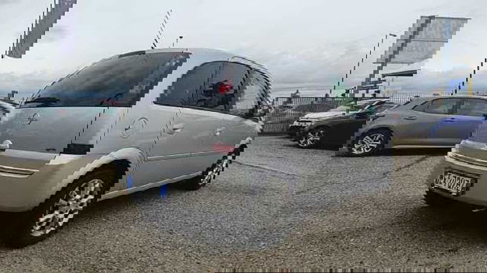 Opel Meriva usata a Firenze (9)