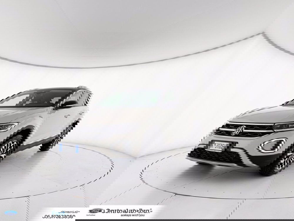 Volkswagen T-Roc nuova a Roma