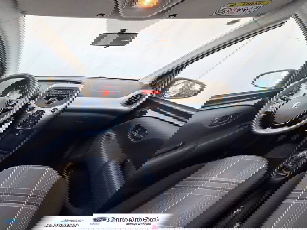 Peugeot 108 usata a Roma (10)