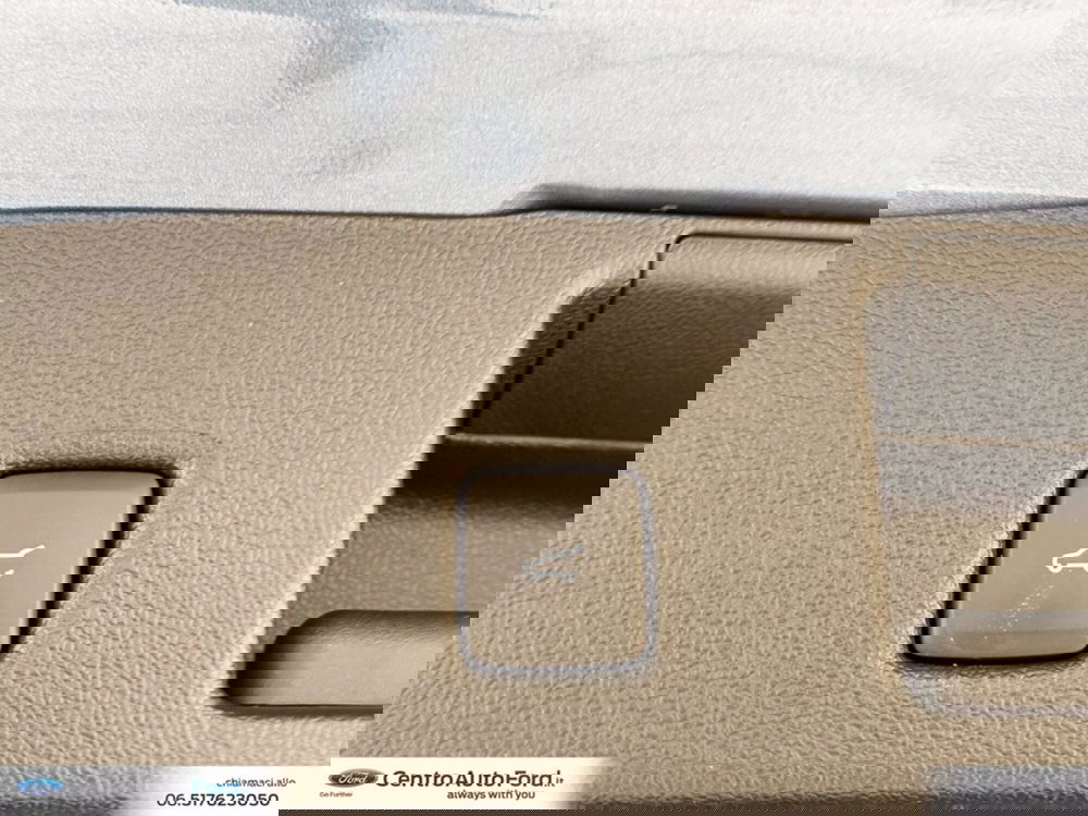 Ford Kuga usata a Roma (12)