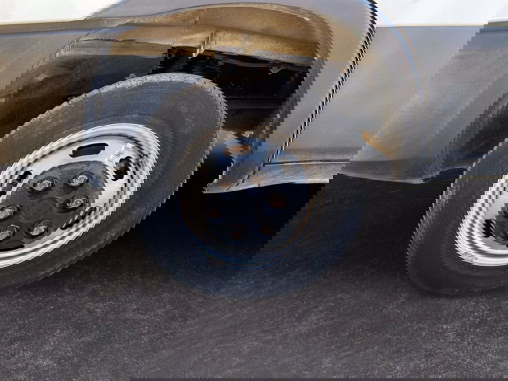 Iveco Daily Cabinato usata a Milano (14)