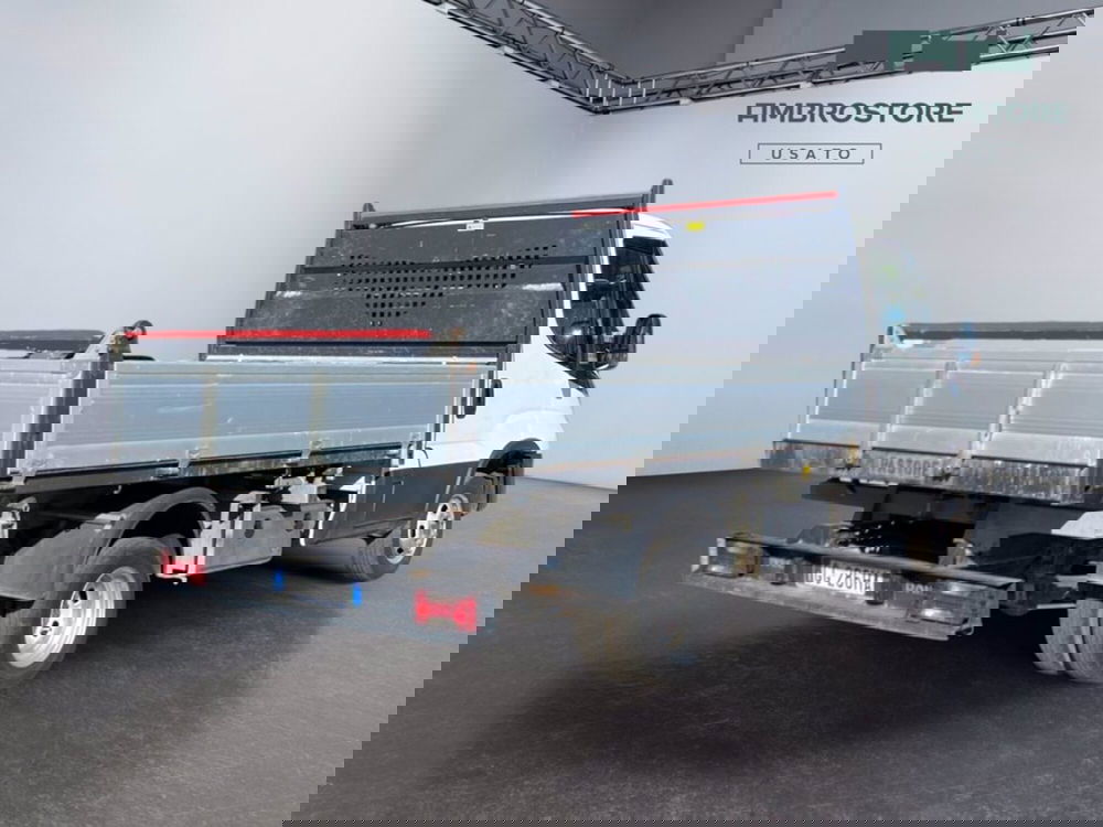Iveco Daily Cabinato usata a Milano (5)
