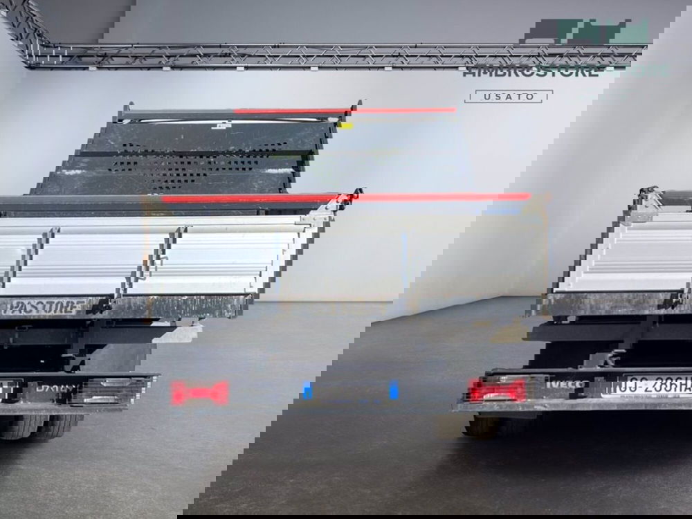 Iveco Daily Cabinato usata a Milano (6)