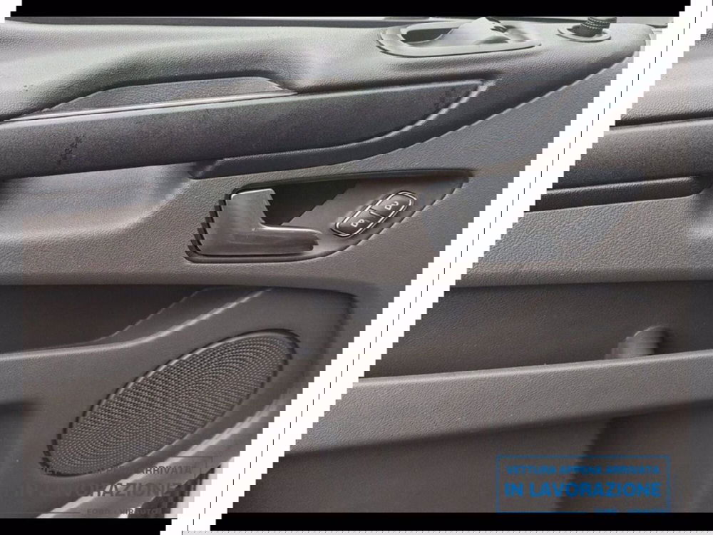 Ford Transit Custom Furgone usata a Catania (10)