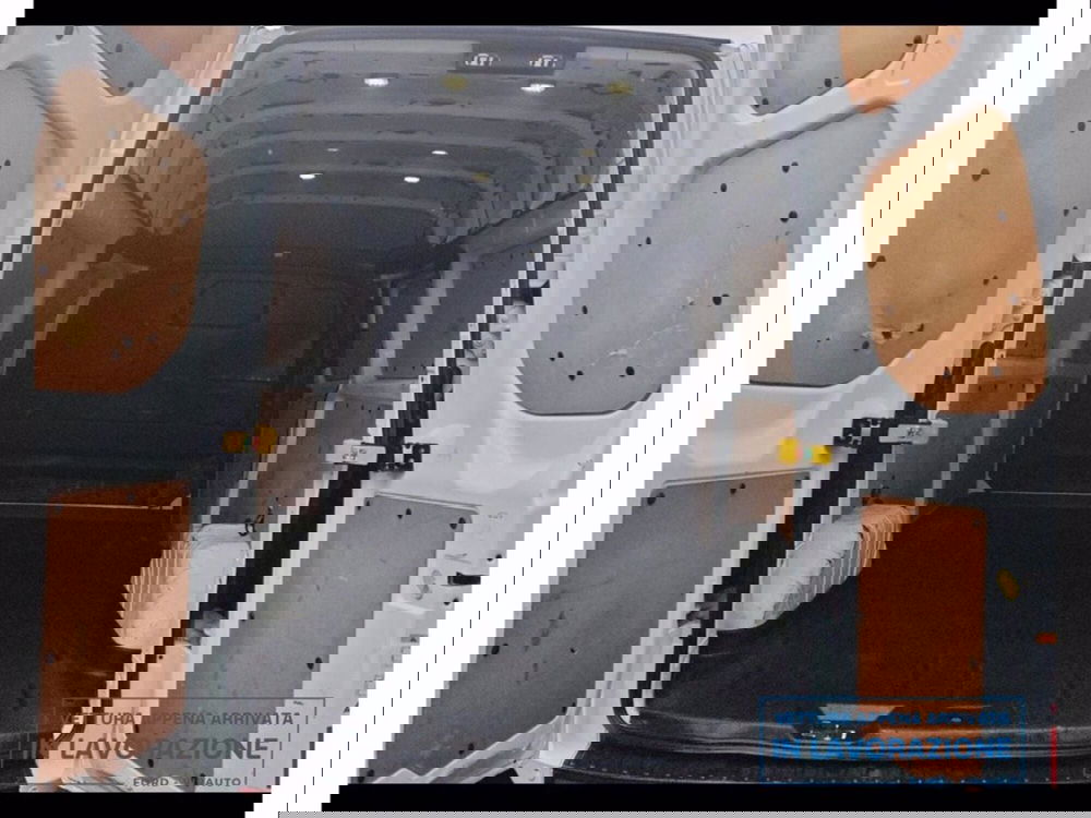 Ford Transit Custom Furgone usata a Catania (11)