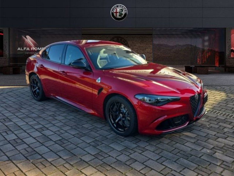 Alfa Romeo Giulia nuova a Monza e Brianza (3)