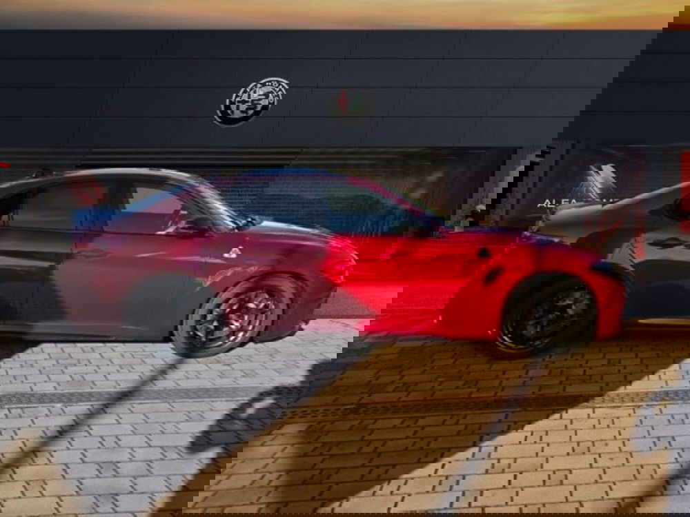 Alfa Romeo Giulia nuova a Monza e Brianza (4)