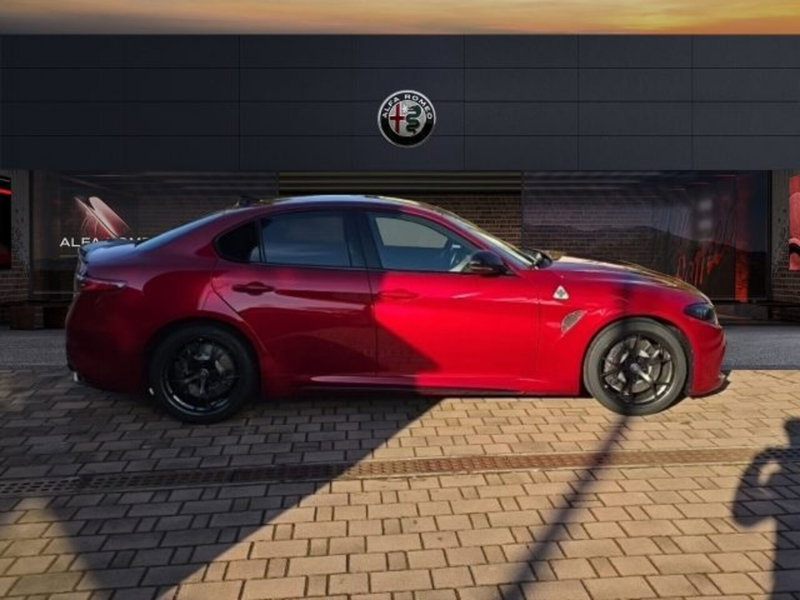Alfa Romeo Giulia nuova a Monza e Brianza (4)